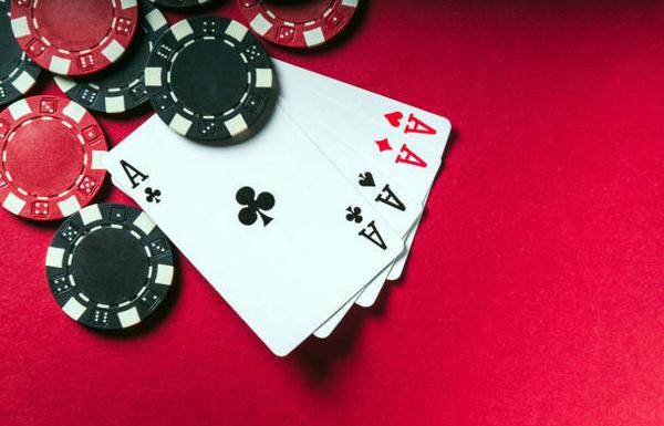 Learning engagement dynamics in casino online