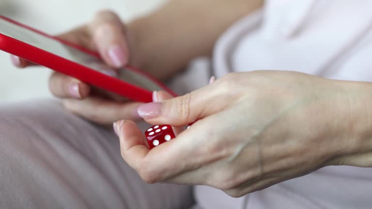 How to Compare Game Features on Online Casino Singapore Websites