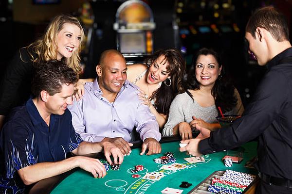 Exploring the tradeoffs in digital casino games